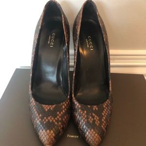 Gucci Brown and Black Snakeskin Heels